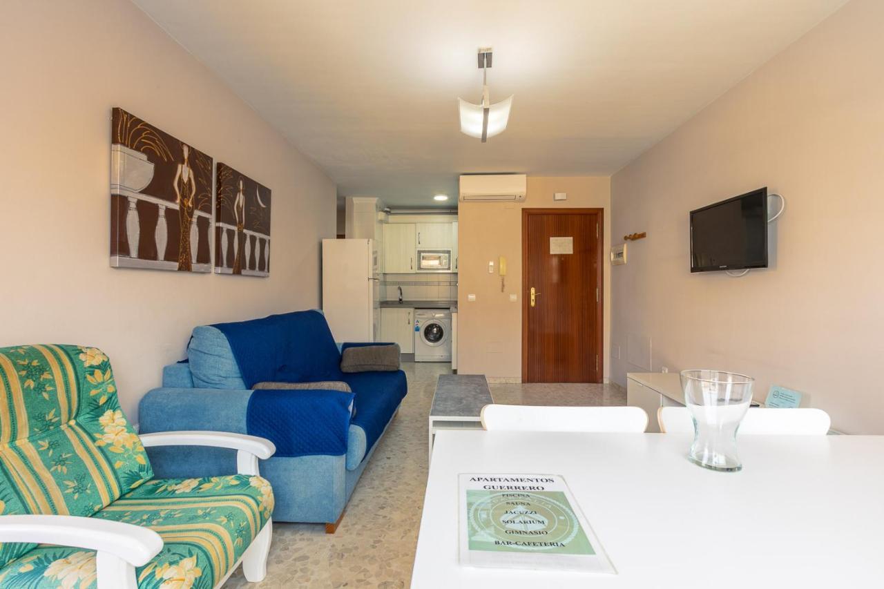 Apartamentos Guerrero Torre Del Mar Eksteriør billede