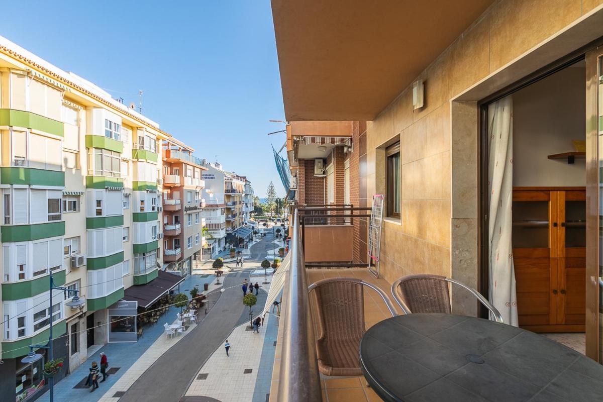 Apartamentos Guerrero Torre Del Mar Eksteriør billede